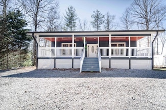 61 Eddie Tanner Ln, Murphy, NC 28906