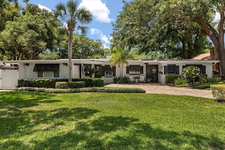2105 Fosgate Dr, Winter Park, FL 32789