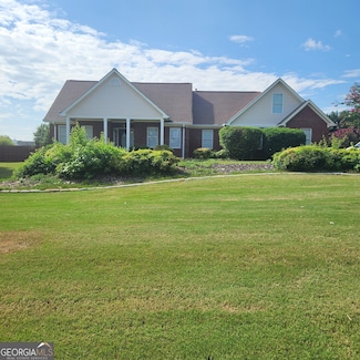 1204 Bent Creek Dr, McDonough, GA 30252