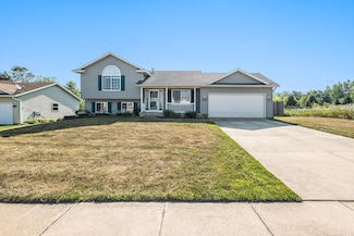 6654 Sawgrass Dr SE, Grand Rapids, MI 49508