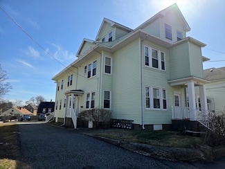 63 Stewart St Unit 4, Quincy, MA 02169