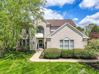 2939 Alling Dr, Twinsburg, OH 44087