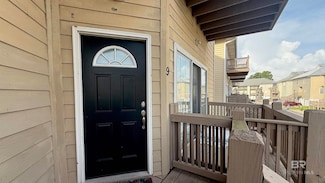 4 Yacht Club Dr Unit 9, Daphne, AL 36526