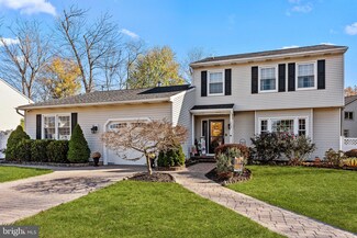 112 Red Bank Ct, West Deptford, NJ 08096