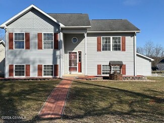 15 Remley Ln, Watsontown, PA 17777