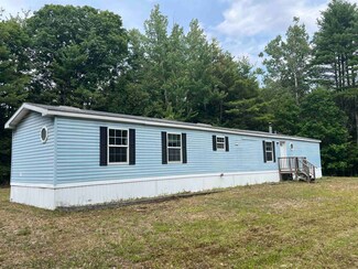 260 Bascom Rd, Newport, NH 03773