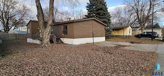 410 Medary Ave Unit 9, Brookings, SD 57006