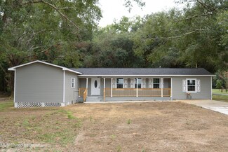22412 Jones Ln, Moss Point, MS 39562