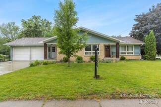 3605 Canal Ave SW, Grandville, MI 49418
