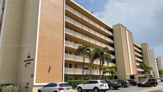 900 NE 12th Ave Unit 207, Hallandale Beach, FL 33009