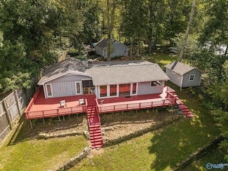 20459 River View Dr, Athens, AL 35614