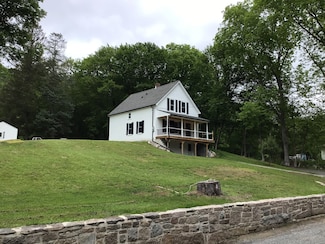 111 Pineville Rd, Dayville, CT 06241