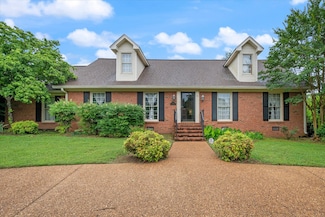 2307 Londonderry Dr, Murfreesboro, TN 37129