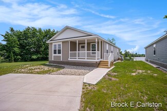 1283 E Ellis Rd Unit 39, Norton Shores, MI 49441