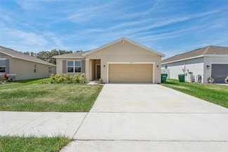 3912 Mayhill Loop, Eustis, FL 32736