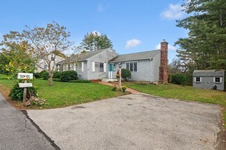 7 Hanover Dr, Newbury, MA 01951