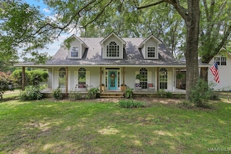 594 Lewis Rd, Deatsville, AL 36022
