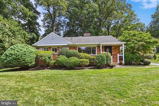 4201 Lamarre Dr, Fairfax, VA 22030