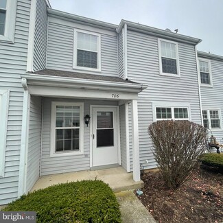 706 Cambridge Ct, Palmyra, PA 17078