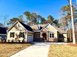 1357 Oak Glen Ct SE, Lockwoods Folly, NC 28422