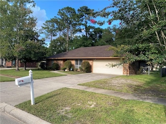 107 Kingston Dr, Slidell, LA 70458