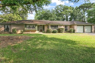 805 N Grand Lake Ct, Slidell, LA 70461
