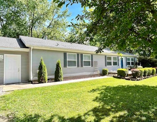 306 Elm St, Fowlerton, IN 46930