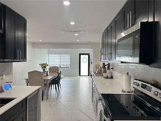 9971 SW 40th Terrace, Miami, FL 33165