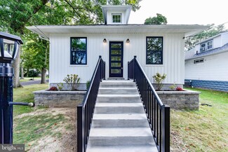 623 N Garfield Ave, Moorestown, NJ 08057