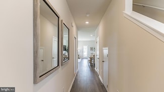 192 Mazzeo Dr, Glassboro, NJ 08028