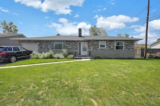 1067 Bronwyn Ave, Columbus, OH 43204