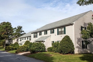 141 Great Neck Rd S Unit 203, Mashpee, MA 02649