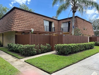 507 5th Ln, Greenacres, FL 33463