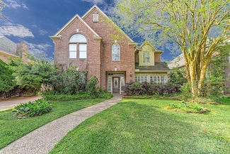 2926 Deer Creek Dr, Sugar Land, TX 77478