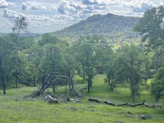 24 Wades Way, Browns Valley, CA 95918