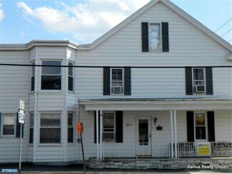 114 W Centre St, Shenandoah, PA 17976