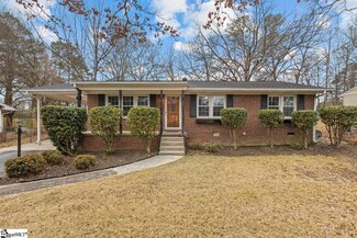 6 Tiffany Dr, Taylors, SC 29687