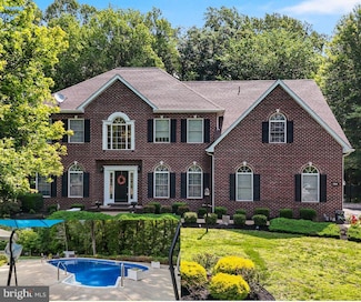 8921 Grotto Ct, Pomfret, MD 20675