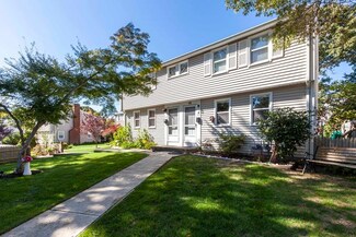 75 Lewis Rd, West Yarmouth, MA 02673