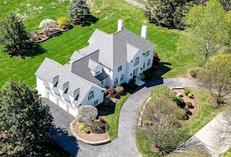 9 Still Meadow Way, Framingham, MA 01702