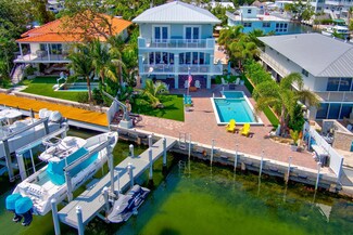 305 Jolly Roger Dr, Key Largo, FL 33037
