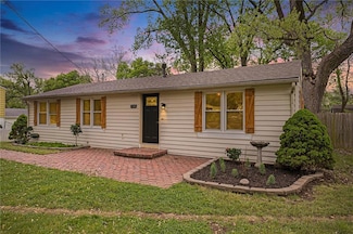7934 N Jefferson St, Kansas City, MO 64118