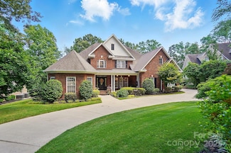 5718 Bardsey Ct, Matthews, NC 28104