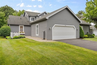 45 Seascape Dr, Rochester, NY 14612