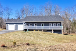 471 Outback Rd, Fairfax, VT 05454