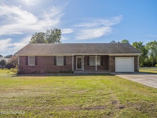 150 Trail Run Rd, Beulaville, NC 28518