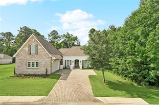 504 N Corniche Du Lac, Covington, LA 70433