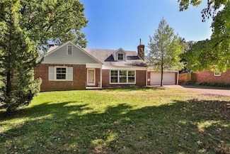 4526 Overbrook Dr, Saint Louis, MO 63121