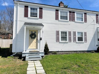 25 Office Dr Unit 27, Bath, ME 04530