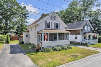 62 Maple St, Warren, RI 02885